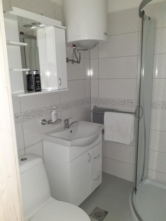 Flora Novi Sad Apartment ภายนอก รูปภาพ