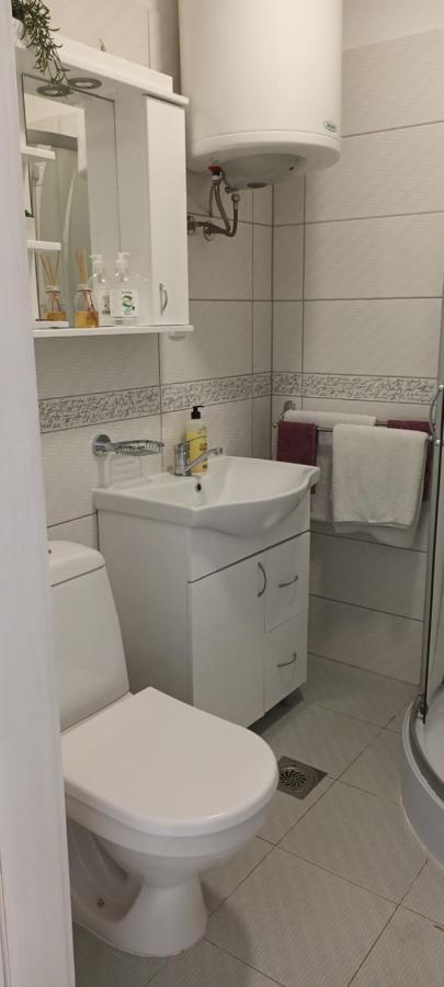 Flora Novi Sad Apartment ภายนอก รูปภาพ