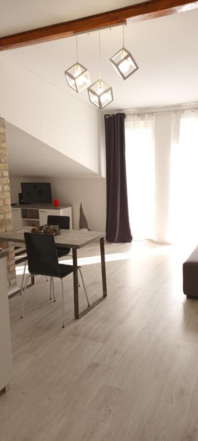 Flora Novi Sad Apartment ภายนอก รูปภาพ